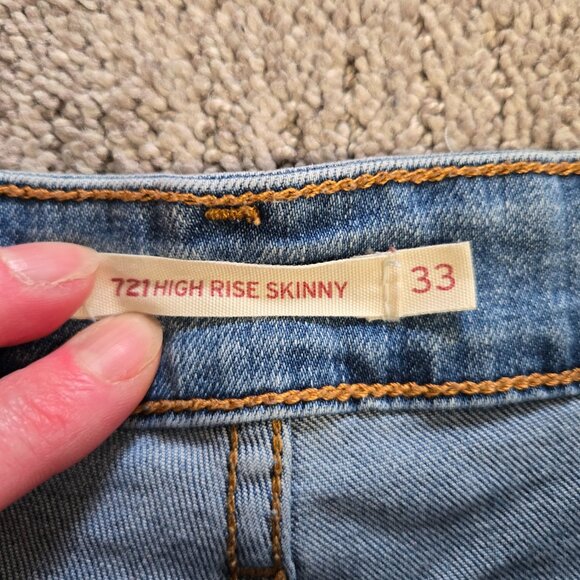Levi Hi Rise Skinny Jean 33x30 Womens - Picture 3 of 3